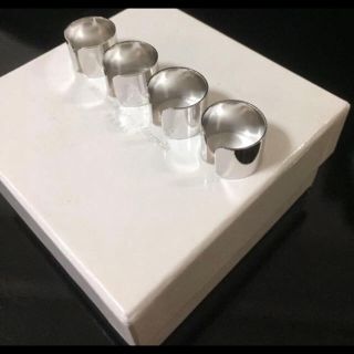 メゾンマルジェラ(Maison Margiela（旧Maison Martin Margiela）)のシルバー四連リング(リング(指輪))