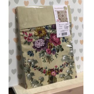 ニシカワ(西川)の薔薇柄♡西川座布団カバー１枚♡値下げ(クッションカバー)