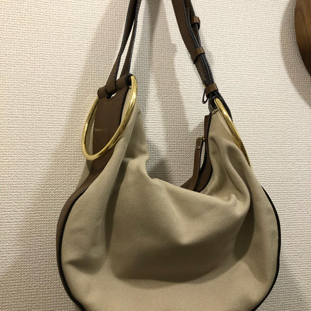 DEUXIEME CLASSE(ドゥーズィエムクラス)のGIANNI CHIARINI リングハンドルショルダーバッグ EVA レディースのバッグ(ショルダーバッグ)の商品写真