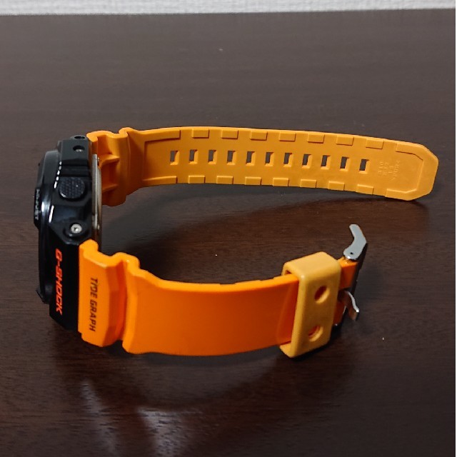 カシオ CASIO 腕時計 G-SHOCK GLX-150 メンズ オレンジ