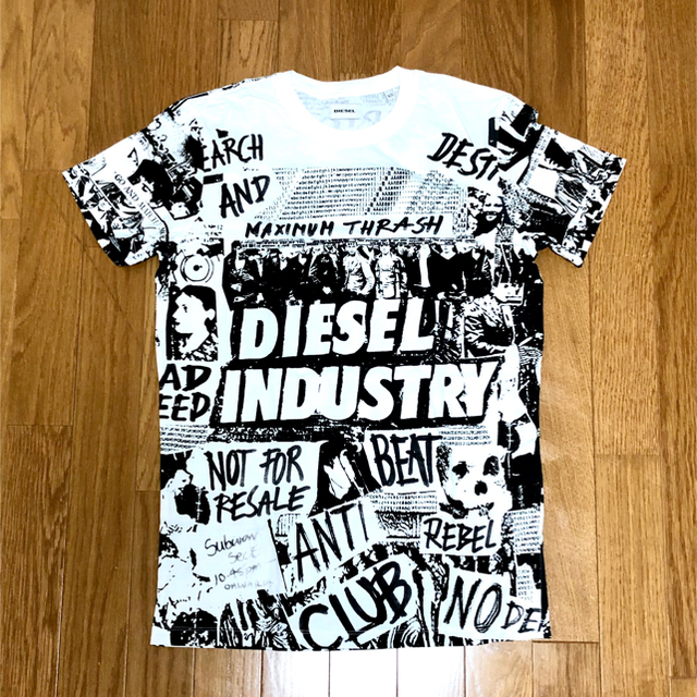 DIESEL(ディーゼル)の新品未使用☆希少！DIESEL Tシャツ 2点 メンズのトップス(Tシャツ/カットソー(半袖/袖なし))の商品写真