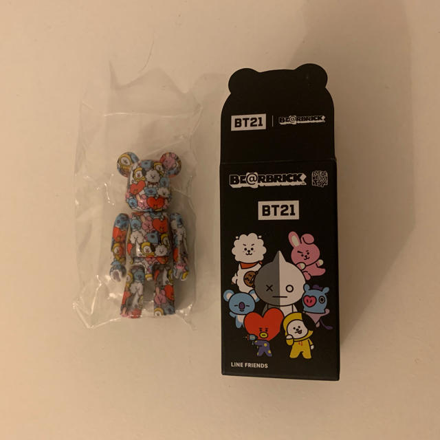 防弾少年団(BTS)(ボウダンショウネンダン)のBT21 ベアブリック special  BE@RBRICK 防弾少年団　 エンタメ/ホビーのタレントグッズ(アイドルグッズ)の商品写真