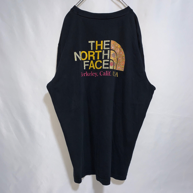 THE NORTH FACE(ザノースフェイス)の【希少】ノースフェイス　Tシャツ　ゆるだぼ　珍しいサイズ　2XL 裏プリント有り メンズのトップス(Tシャツ/カットソー(半袖/袖なし))の商品写真