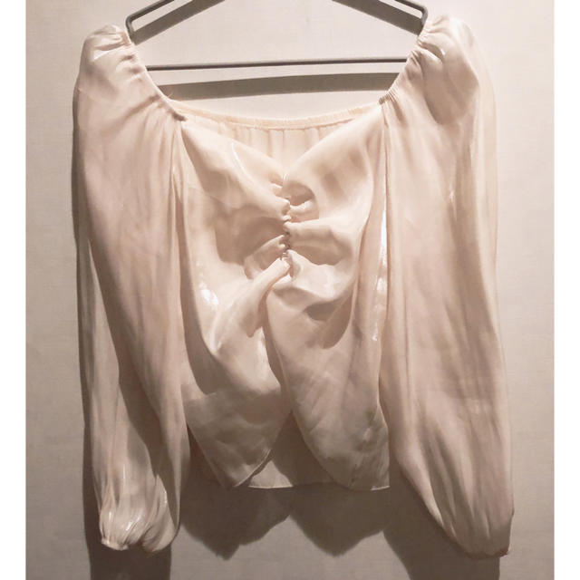 ZARA(ザラ)のQueen Puff Shirring Blouse レディースのトップス(シャツ/ブラウス(長袖/七分))の商品写真