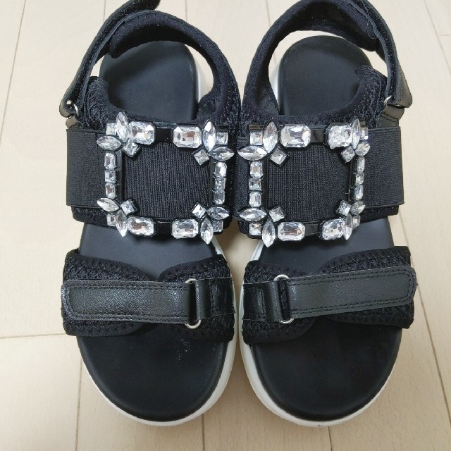 Roger Vivier ノーブランド ビジューサンダル24の通販 By ロジェヴィヴィエならラクマ Roger Vivier ノーブランド ビジューサンダル24の通販 By ロジェヴィヴィエならラクマ