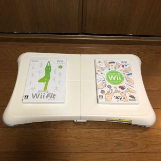 ウィー(Wii)のWii/Wiiu ソフト　Wii Fit バランスWiiボード　セット(家庭用ゲームソフト)