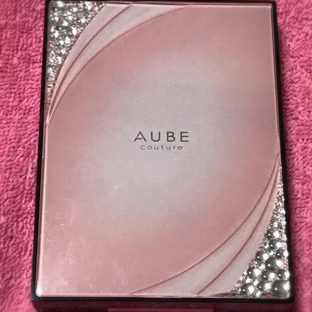 AUBE couture(オーブクチュール)のオーブ　クチュール　ブライトアップアイズ　531 ブルー系 コスメ/美容のベースメイク/化粧品(アイシャドウ)の商品写真