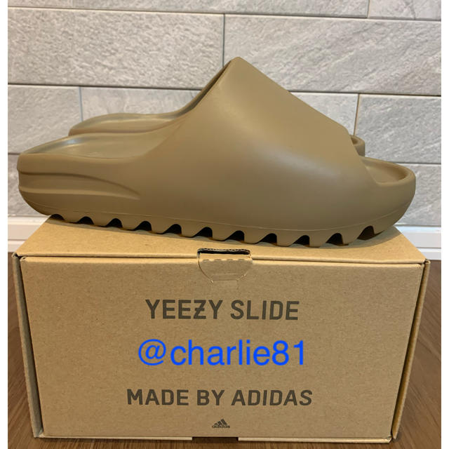 adidas(アディダス)のYEEZY SLIDE 26.5cm メンズの靴/シューズ(サンダル)の商品写真