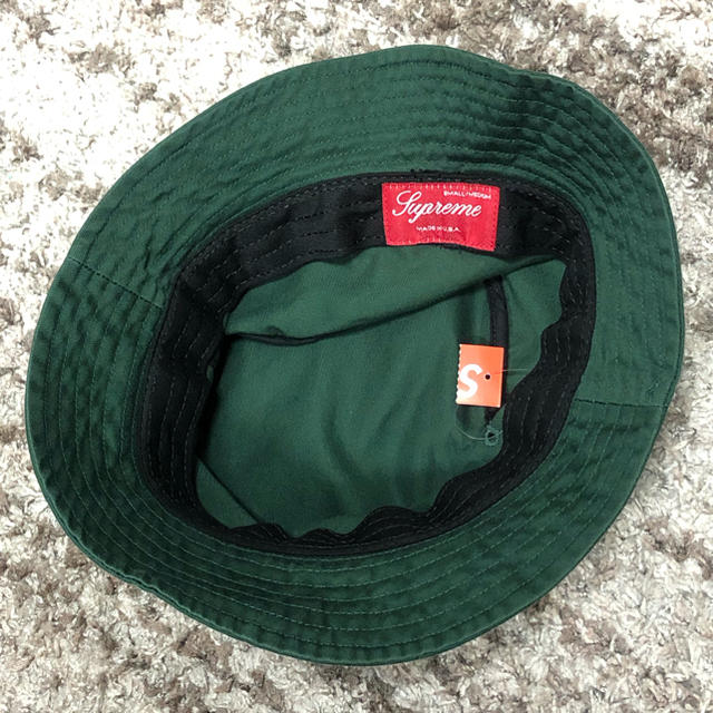 Supreme - S M 緑 Supreme Name Plate Crusher green の通販 by ART ...