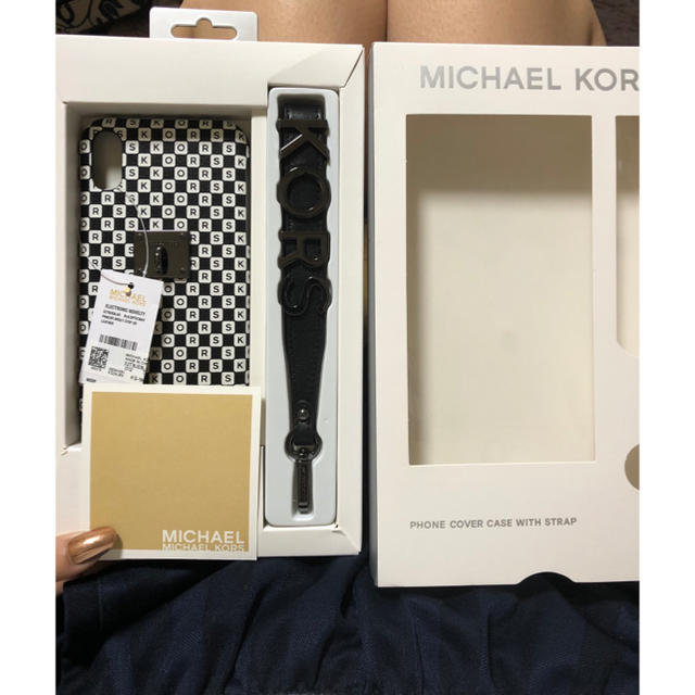 Michael Kors(マイケルコース)のMICHEAL KORS iPhoneXRケース!! スマホ/家電/カメラのスマホアクセサリー(iPhoneケース)の商品写真