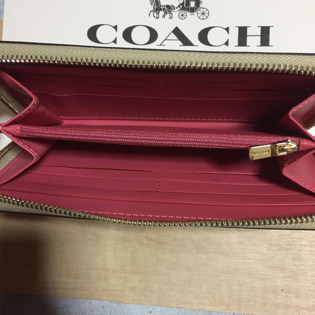 COACH - 新品 [COACH コーチ] 長財布 いちご柄 イチゴ 苺 ストロベリー