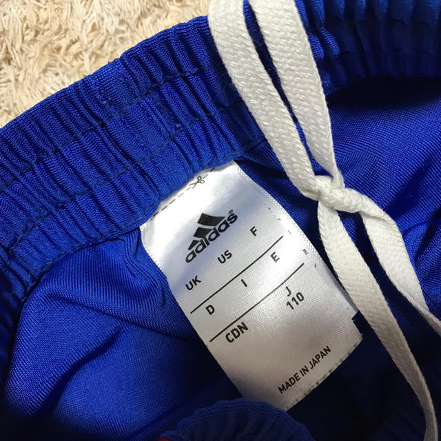 adidas(アディダス)のAdidas キッズ　パンツ キッズ/ベビー/マタニティのキッズ服男の子用(90cm~)(パンツ/スパッツ)の商品写真