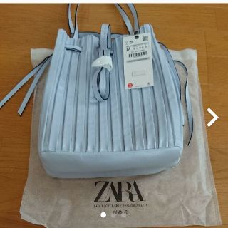 ザラ(ZARA)のZARAプリーツバケットバック(ショルダーバッグ)