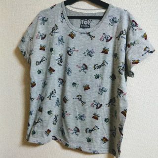 ディズニー(Disney)のM#トイストーリー　総柄　Tシャツ　グレー(Tシャツ(半袖/袖なし))