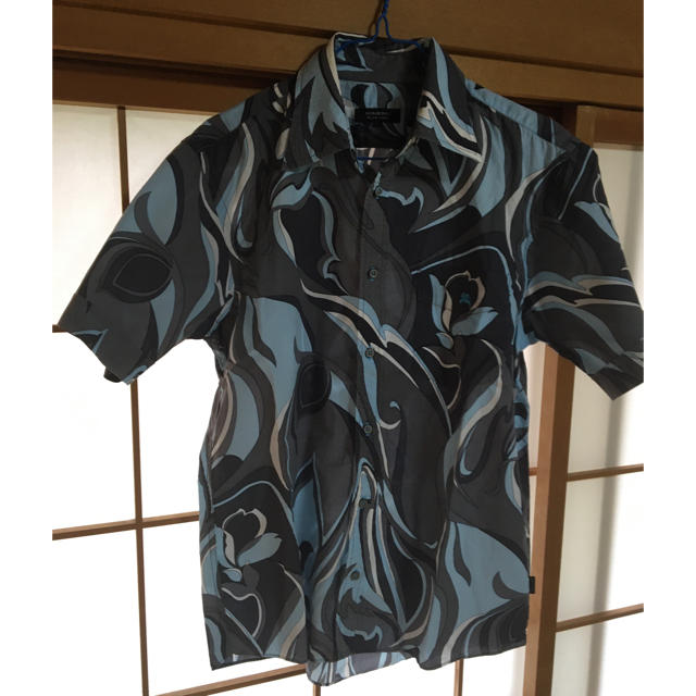 BURBERRY BLACK LABEL(バーバリーブラックレーベル)の美品  バーバリーブラックレーベル  半袖シャツ  メンズ メンズのトップス(シャツ)の商品写真