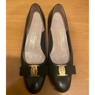 サルヴァトーレフェラガモ(Salvatore Ferragamo)のフェラガモ　パンプス　ヴァラ(ハイヒール/パンプス)