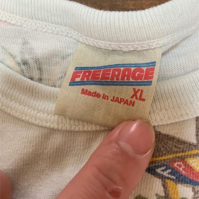 FREERAGE Tシャツ　XL キッズ/ベビー/マタニティのキッズ服男の子用(90cm~)(Tシャツ/カットソー)の商品写真