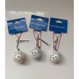 Disney ディズニー バレーボール キーホルダー3ケの通販 ラクマ