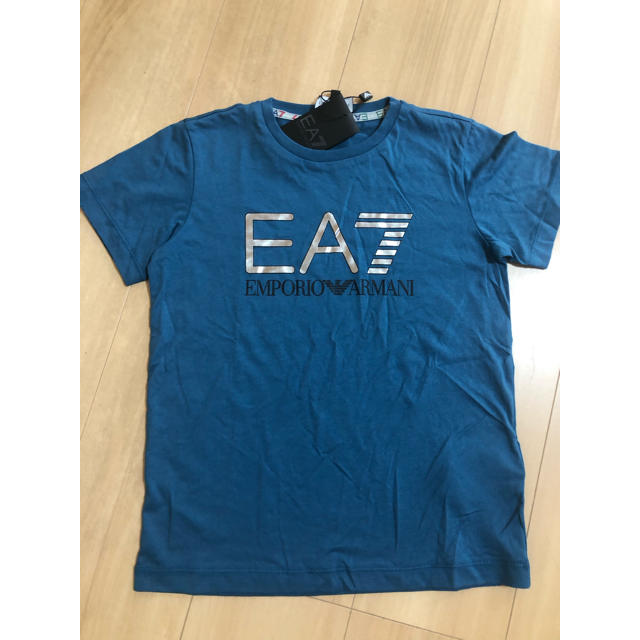 EMPORIOARMANI Tシャツ 新品未使用　8A