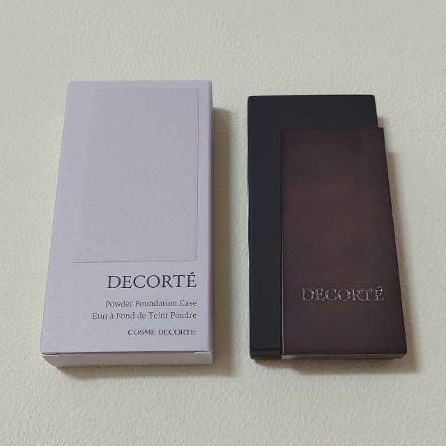 COSME DECORTE(コスメデコルテ)の限定価格 コスメデコルテ ザ パウダーファンデーション 301 コスメ/美容のベースメイク/化粧品(ファンデーション)の商品写真