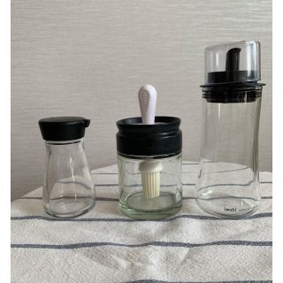 ムジルシリョウヒン(MUJI (無印良品))の無印醤油さし、オイルポット2種（右iwaki）3本セット(容器)