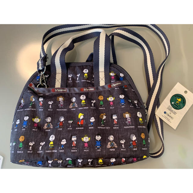 LeSportsac(レスポートサック)のスヌーピー  ピーナッツ アメリアハンドバッグ レディースのバッグ(ショルダーバッグ)の商品写真