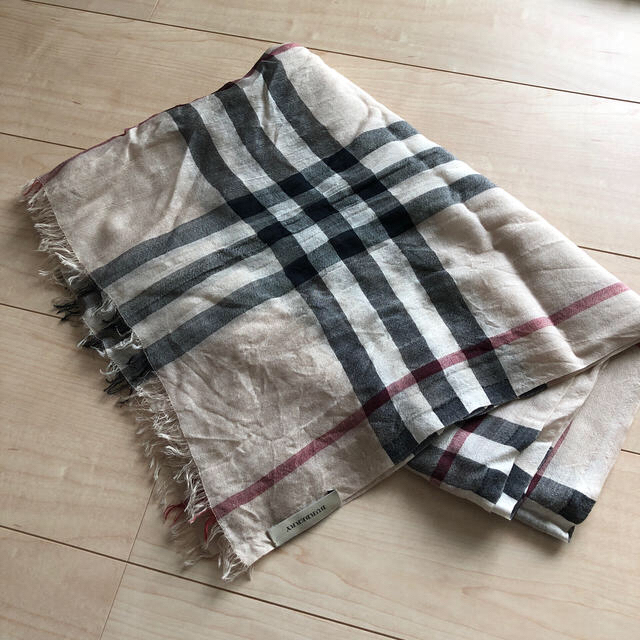 BURBERRY(バーバリー)のバーバリー☆定番ストール難あり レディースのファッション小物(マフラー/ショール)の商品写真