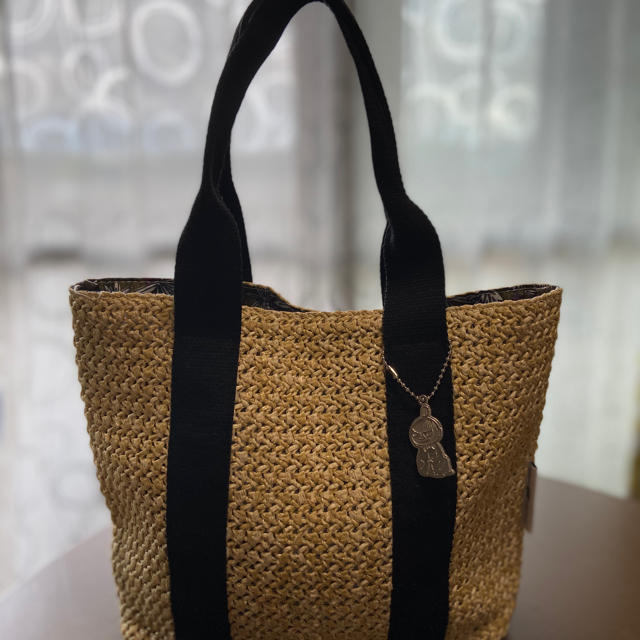 ☆チャームが可愛い　リトルミィ　夏バッグ　ムーミン♬ レディースのバッグ(かごバッグ/ストローバッグ)の商品写真