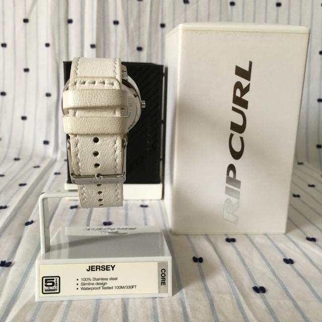 Roxy(ロキシー)のRIPCURL リップカール　US限定　デザイン　ダイバーウォッチ　腕時計 レディースのファッション小物(腕時計)の商品写真