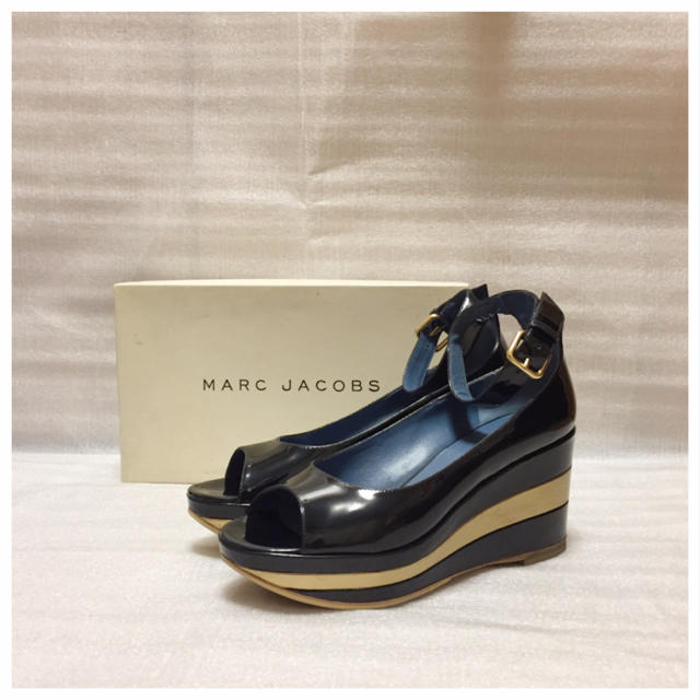 MARC BY MARC JACOBS(マークバイマークジェイコブス)のマークジェイコブス ウェッジソール レディースの靴/シューズ(ハイヒール/パンプス)の商品写真