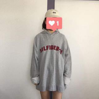 トミーヒルフィガー(TOMMY HILFIGER)のTOMMY ロゴパーカー(パーカー)