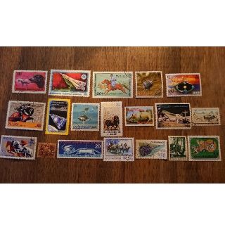 海外の使用済み切手19枚 (送料込)(使用済み切手/官製はがき)