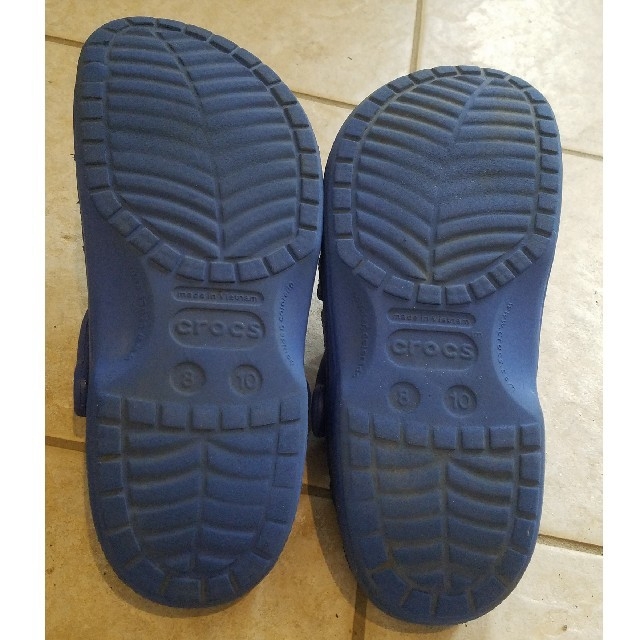 crocs(クロックス)のcrocs　バヤ　W8 M10　26cm  青 メンズの靴/シューズ(サンダル)の商品写真