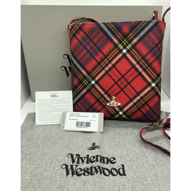 Vivienne Westwood(ヴィヴィアンウエストウッド)のVivienne Westwood 52020001-10256 O404 レディースのバッグ(ショルダーバッグ)の商品写真