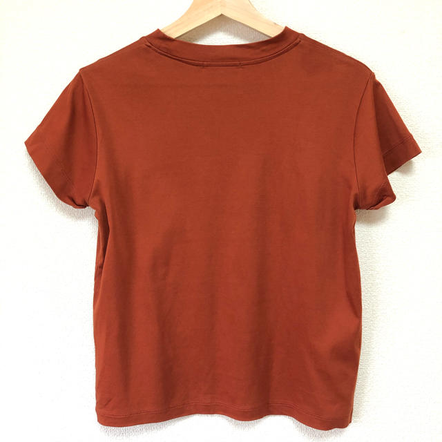 ESTNATION(エストネーション)のエストネーション  Tシャツ カットソー　限定色 レディースのトップス(Tシャツ(半袖/袖なし))の商品写真