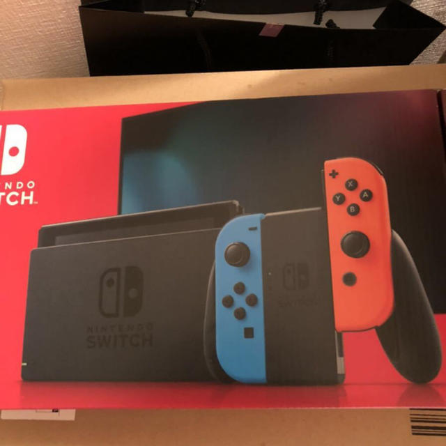 新品 Nintendo Switch 任天堂スイッチ　本体 ネオンブルー　新型