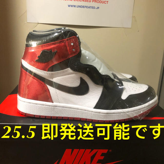 NIKE WMNS AIR JORDAN 1 SATIN "BLACK TOE"