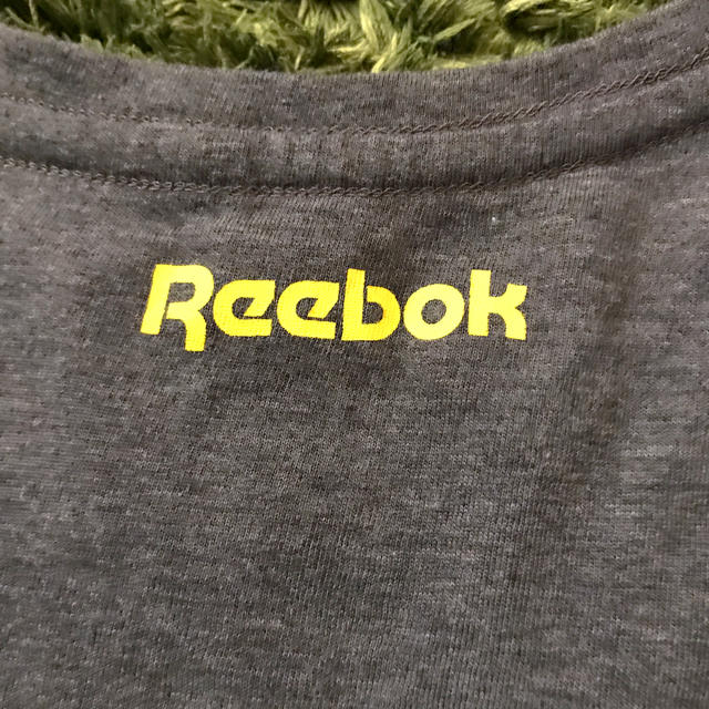Reebok(リーボック)のReebokのtシャツ♡グレーS レディースのトップス(Tシャツ(半袖/袖なし))の商品写真