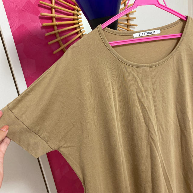 SLY(スライ)のティシャツ ロング レディースのトップス(Tシャツ(半袖/袖なし))の商品写真