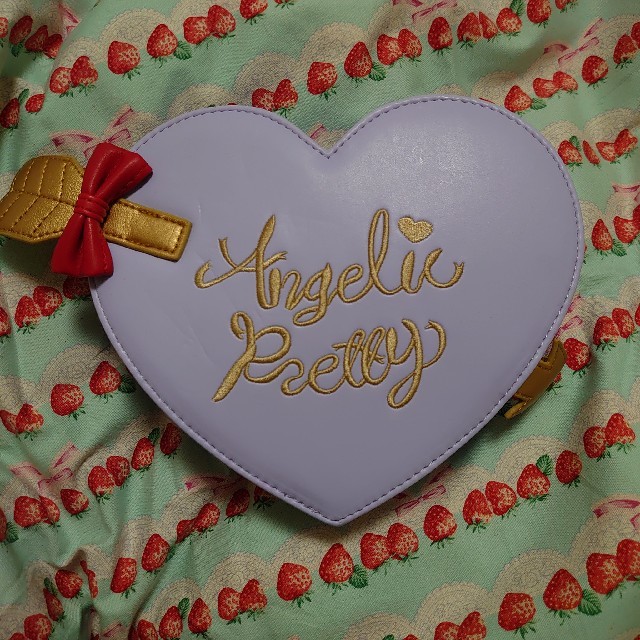 Angelic Pretty(アンジェリックプリティー)のAngelic Pretty☆ハートバッグ☆新品 レディースのバッグ(ショルダーバッグ)の商品写真