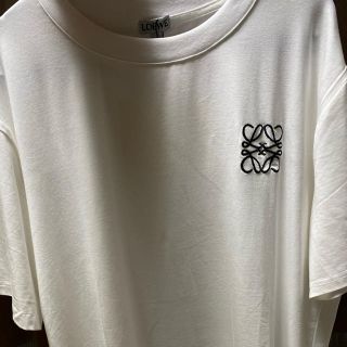 ロエベ(LOEWE)の✿｡✿ヒロミ様専用　LOEWE　ロエベTシャツ　ホワイト　刺繍LOGO　男女兼用(Tシャツ/カットソー(半袖/袖なし))