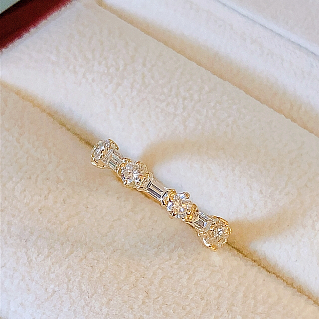 あーちゃん様ご専用です。K18ダイヤリング ダイヤ1.34ct💖バケットカット レディースのアクセサリー(リング(指輪))の商品写真