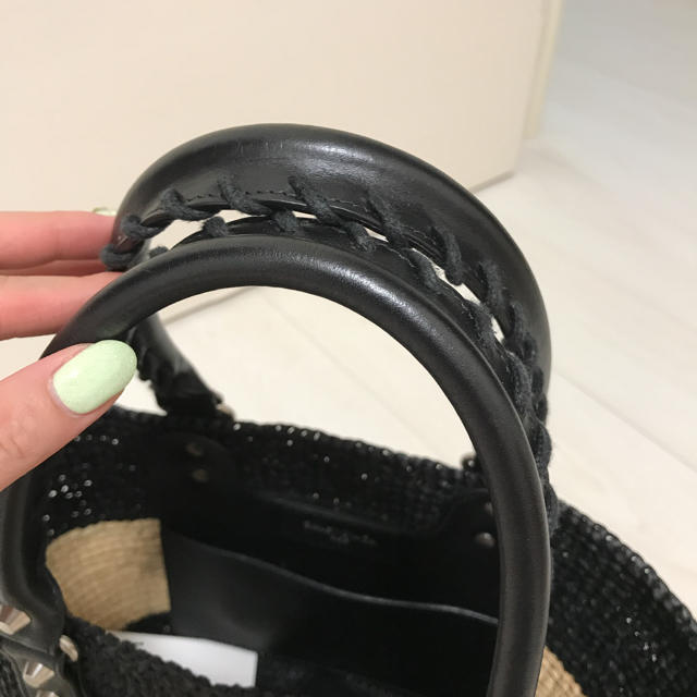 Balenciaga(バレンシアガ)のBALENCIAGAラフィアバッグ レディースのバッグ(かごバッグ/ストローバッグ)の商品写真