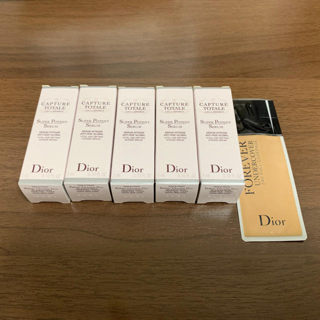 Christian Dior(クリスチャンディオール)のディオール カプチュールトータルセルENGYスーパーセラム(美容液)  15ml コスメ/美容のスキンケア/基礎化粧品(美容液)の商品写真