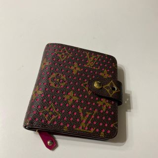 ルイヴィトン(LOUIS VUITTON)のVUITTON 小銭入れ(財布)