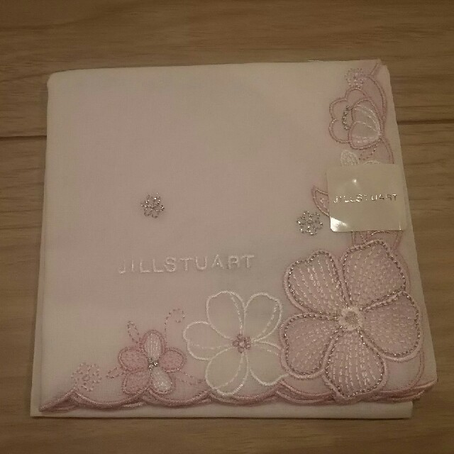 JILLSTUART(ジルスチュアート)の【１点限り】花刺繍が素敵なインナーマスク ハンドメイドのファッション小物(その他)の商品写真