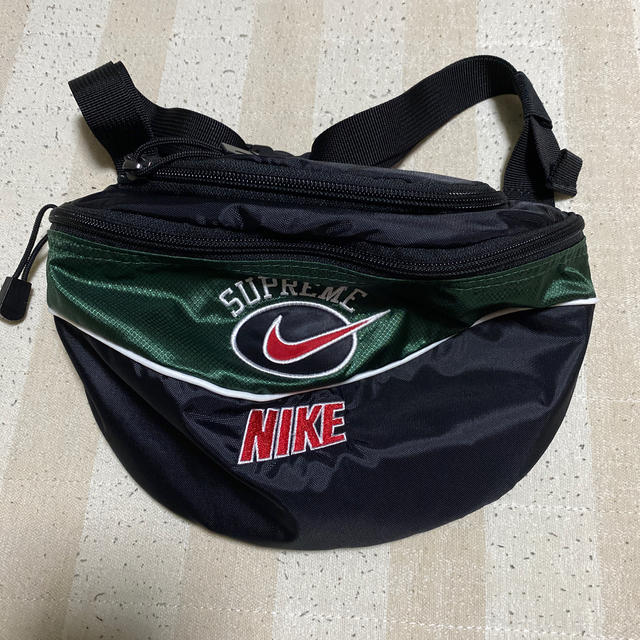 supreme nike Shoulder bag 緑 グリーン ナイキ