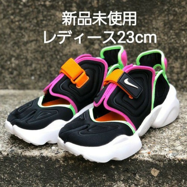 NIKE(ナイキ)の新品未使用　23cm NIKE ナイキ ウィメンズ アクア リフト  レディースの靴/シューズ(サンダル)の商品写真