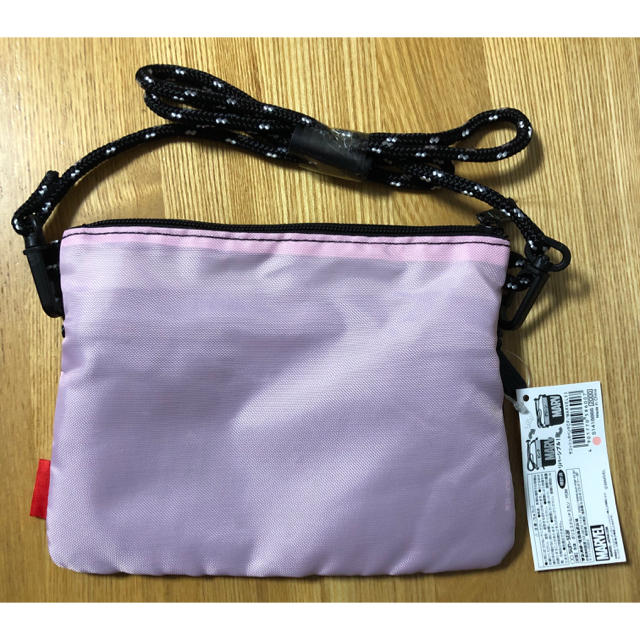 MARVEL(マーベル)のリバーシブル サコッシュ マーベル　ピンク　ミントグリーン　ショルダーバッグ メンズのバッグ(ショルダーバッグ)の商品写真