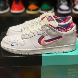 ナイキ(NIKE)の　緊急値下げ　本日限定　parra ダンク　sb (スニーカー)